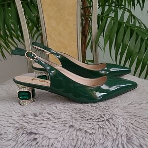 Beautiful Slingback Heels ❤️